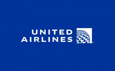 How did the United Airlines customer satisfaction survey peak?
